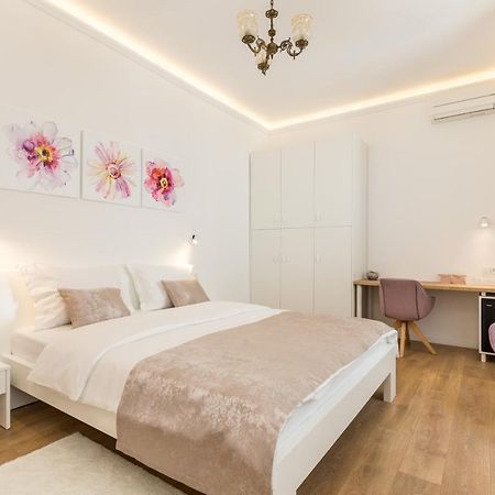 Luxury Rooms In The Center Of Split - Maniva Bagian luar foto