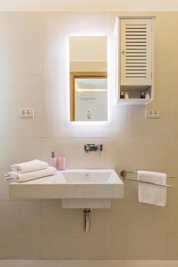Luxury Rooms In The Center Of Split - Maniva Bagian luar foto