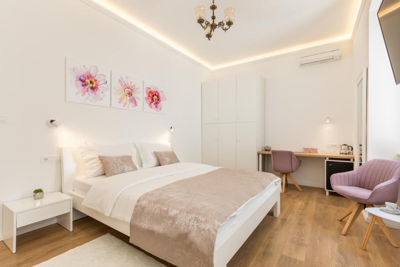 Luxury Rooms In The Center Of Split - Maniva Bagian luar foto