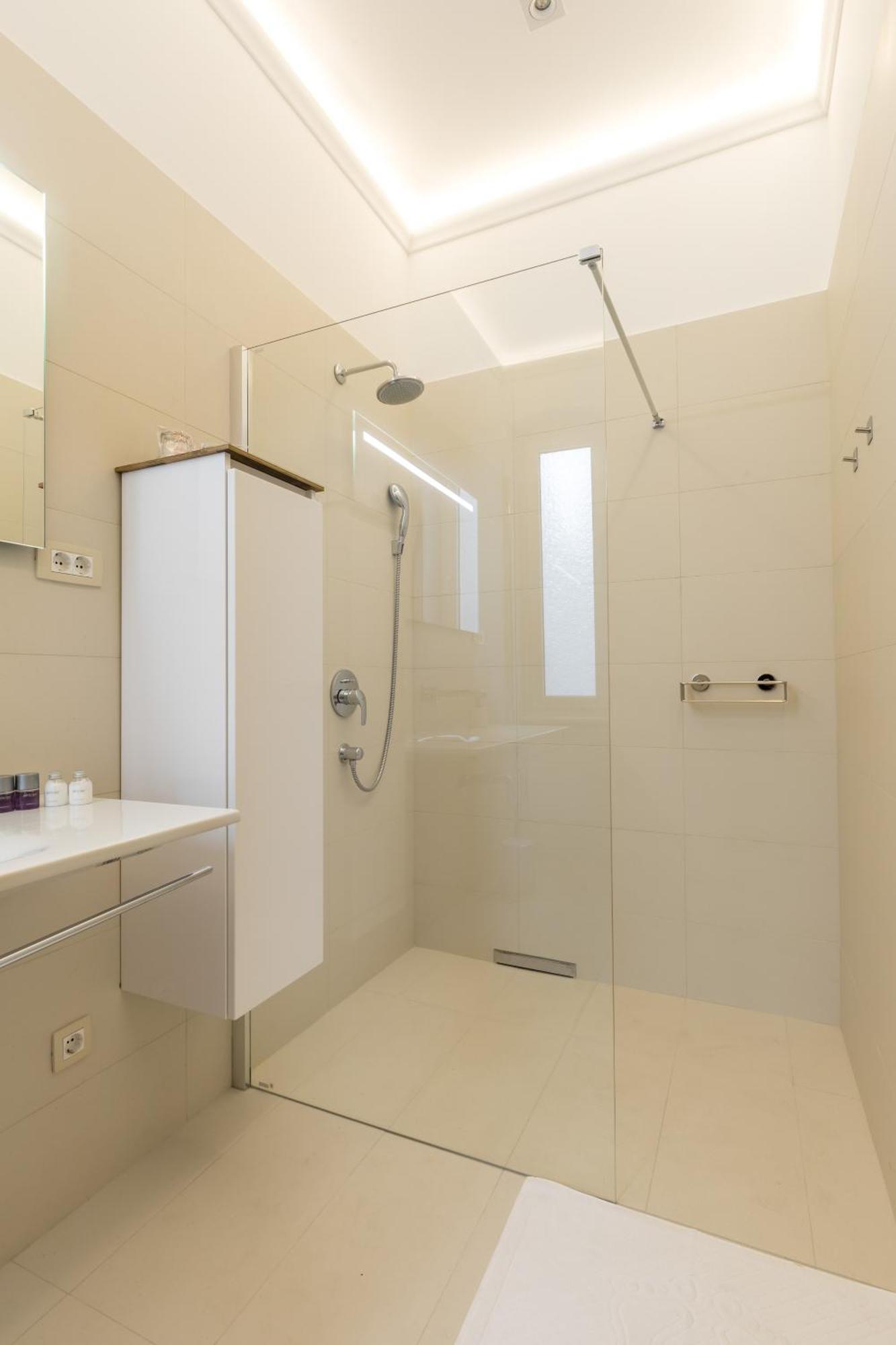 Maniva Old Town Luxury Rooms - Prime Spot By Riva Promenade Split Bagian luar foto