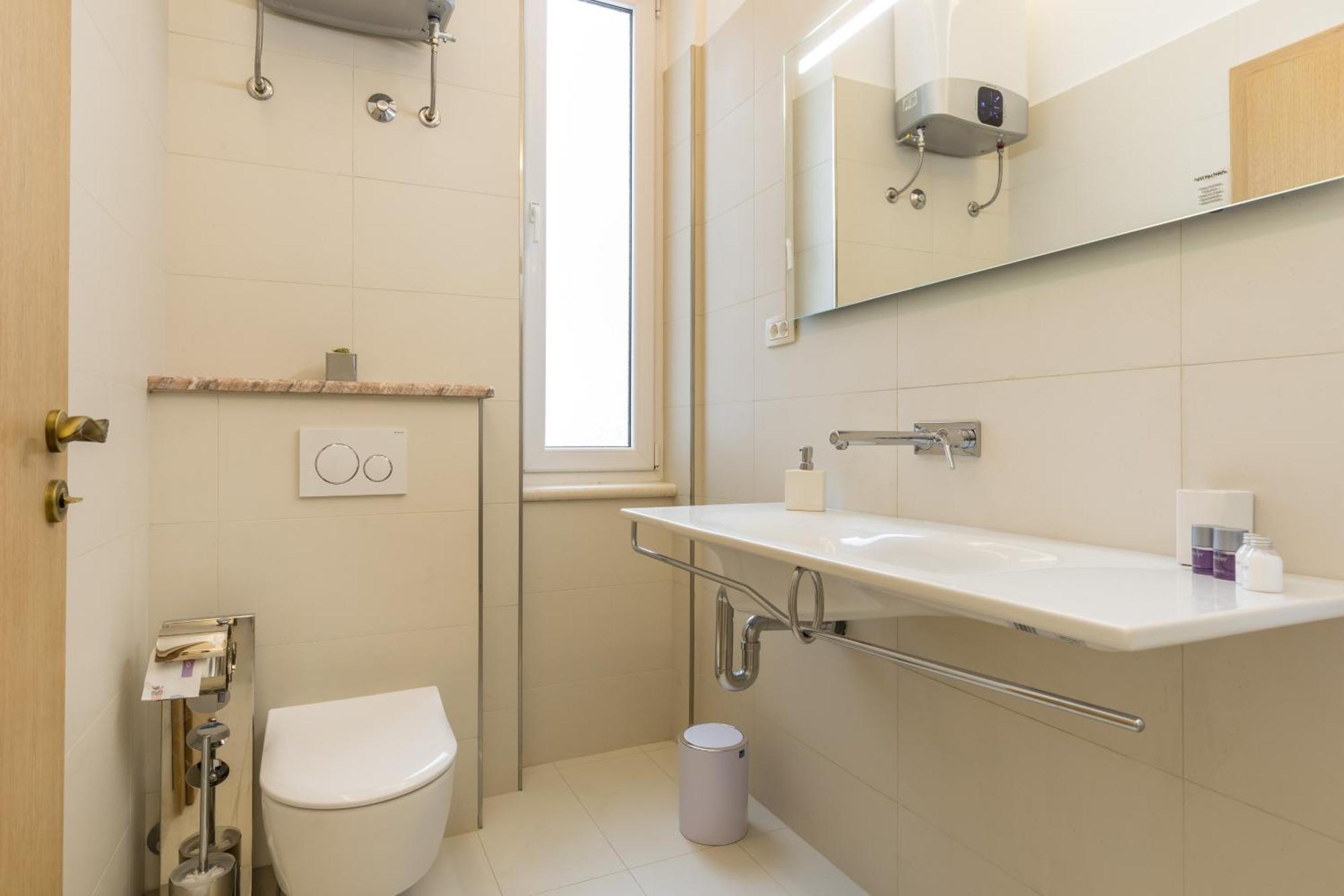 Luxury Rooms In The Center Of Split - Maniva Bagian luar foto
