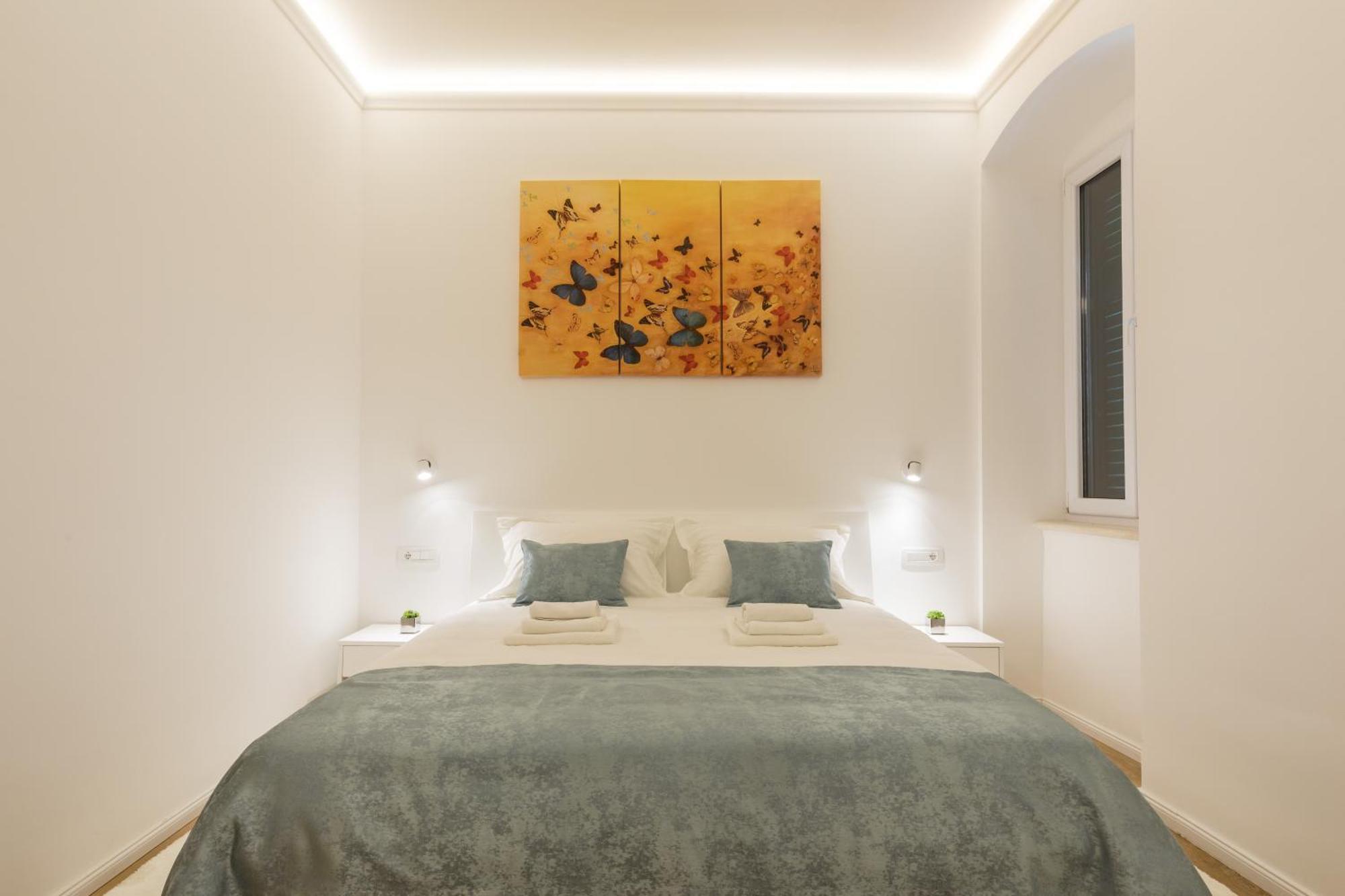 Maniva Old Town Luxury Rooms - Prime Spot By Riva Promenade Split Bagian luar foto