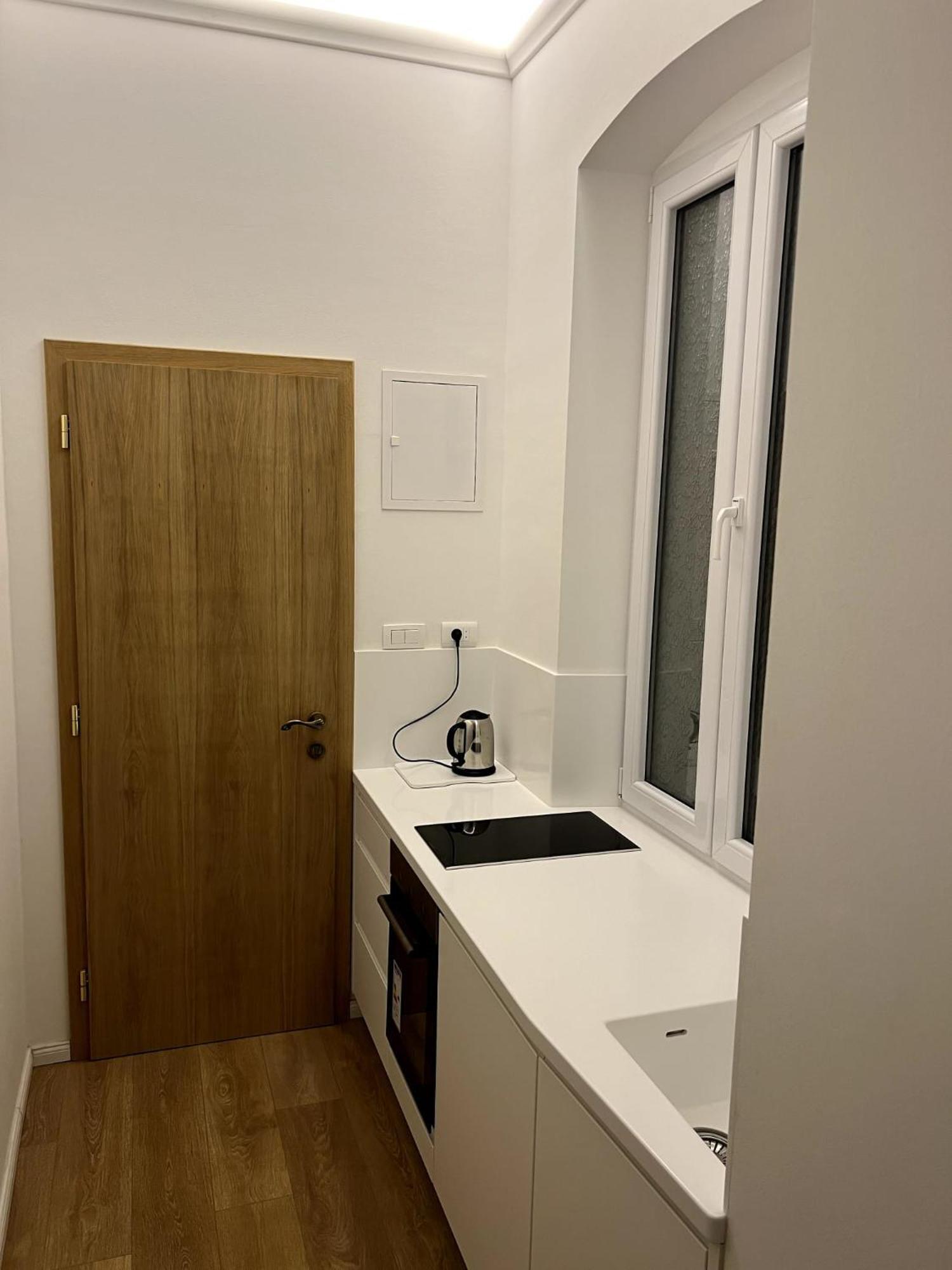 Luxury Rooms In The Center Of Split - Maniva Bagian luar foto