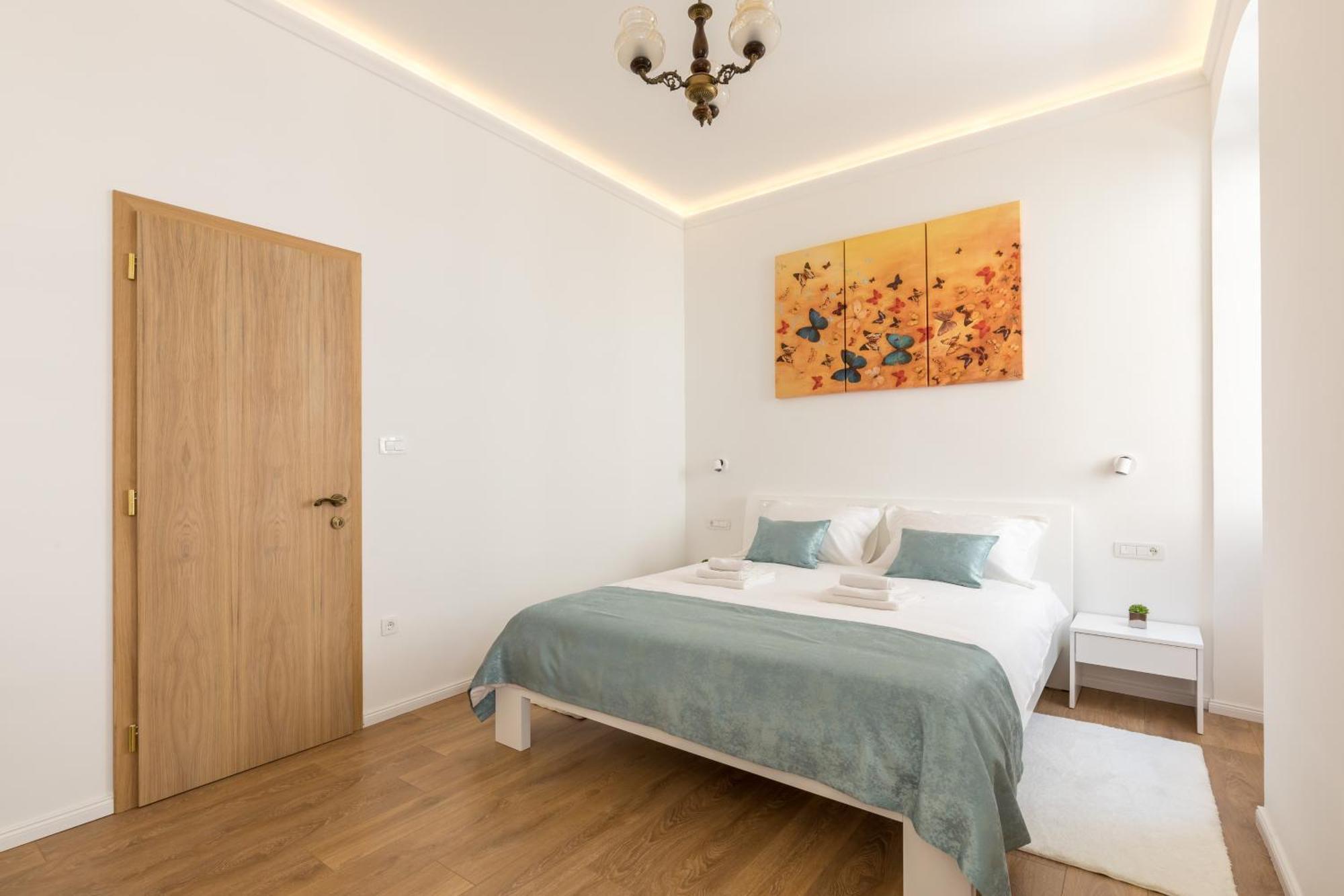 Luxury Rooms In The Center Of Split - Maniva Bagian luar foto